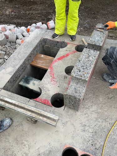 Kernbohrung in der Nähe für Sanitär- und Elektroinstallationen
